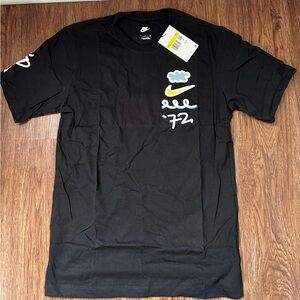 Nike T- Shirt